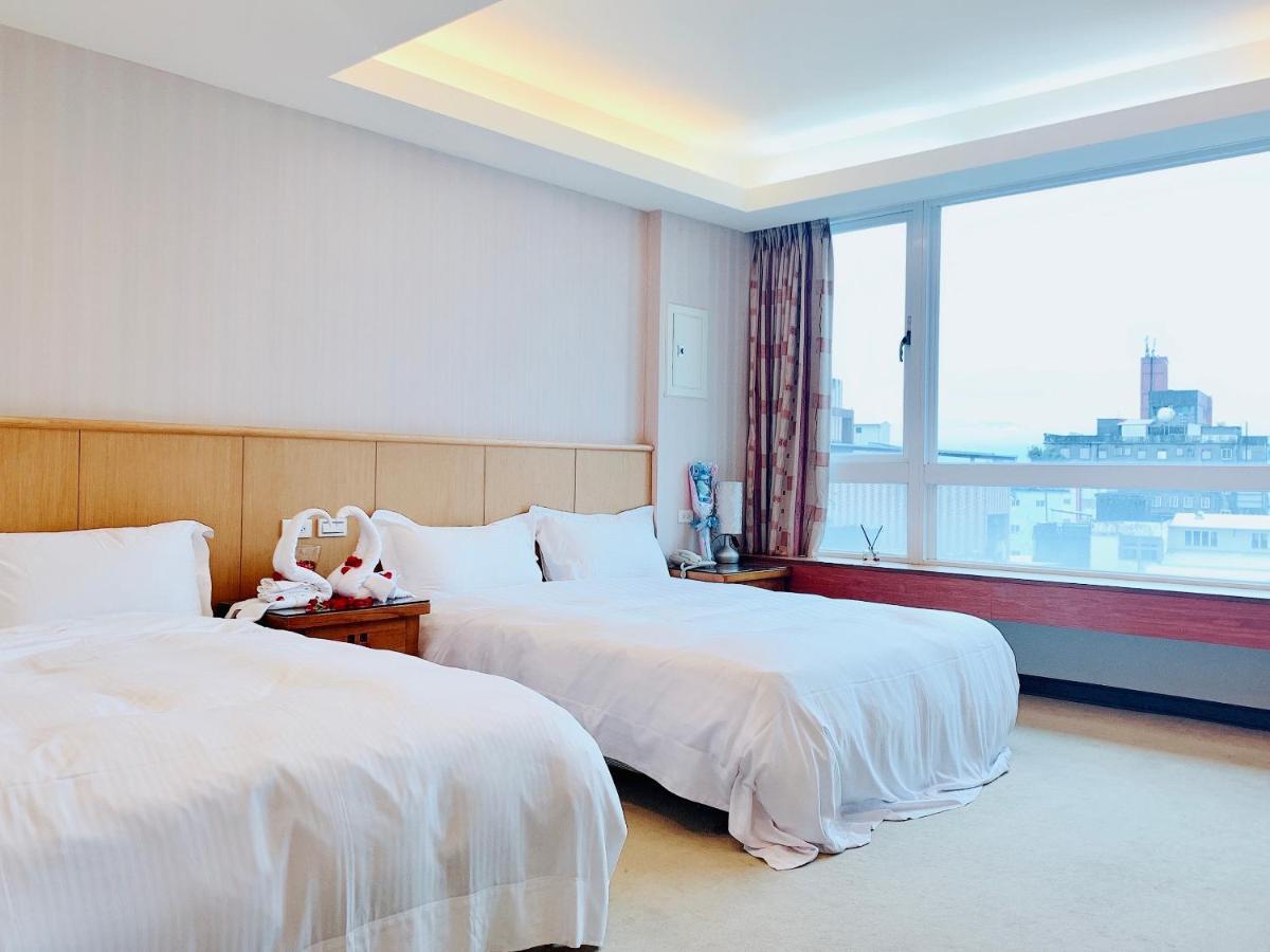 Mucha Boutique Hotel Yilan Esterno foto