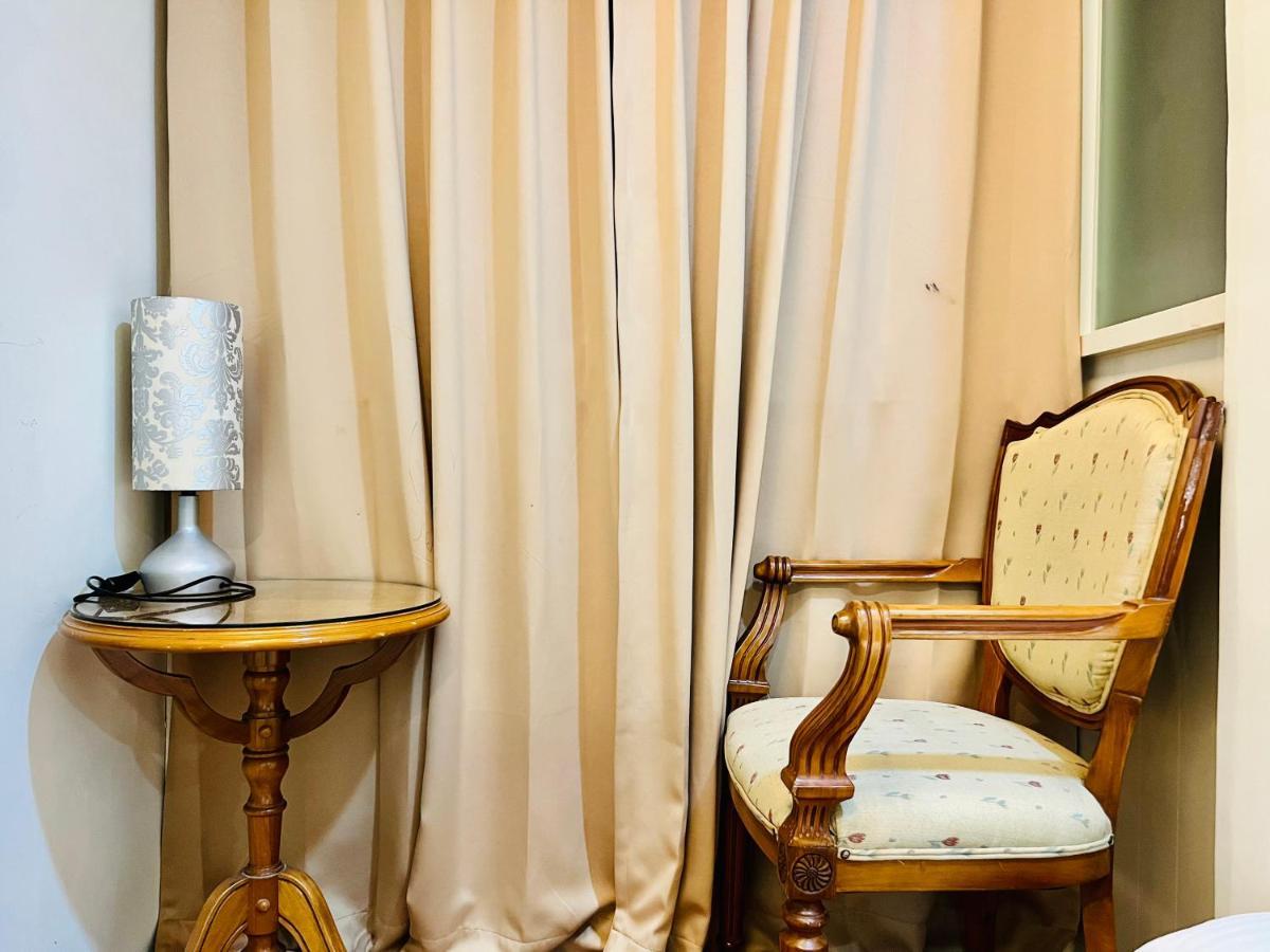 Mucha Boutique Hotel Yilan Esterno foto