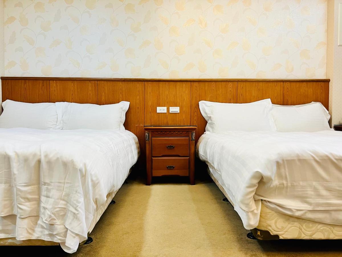 Mucha Boutique Hotel Yilan Esterno foto