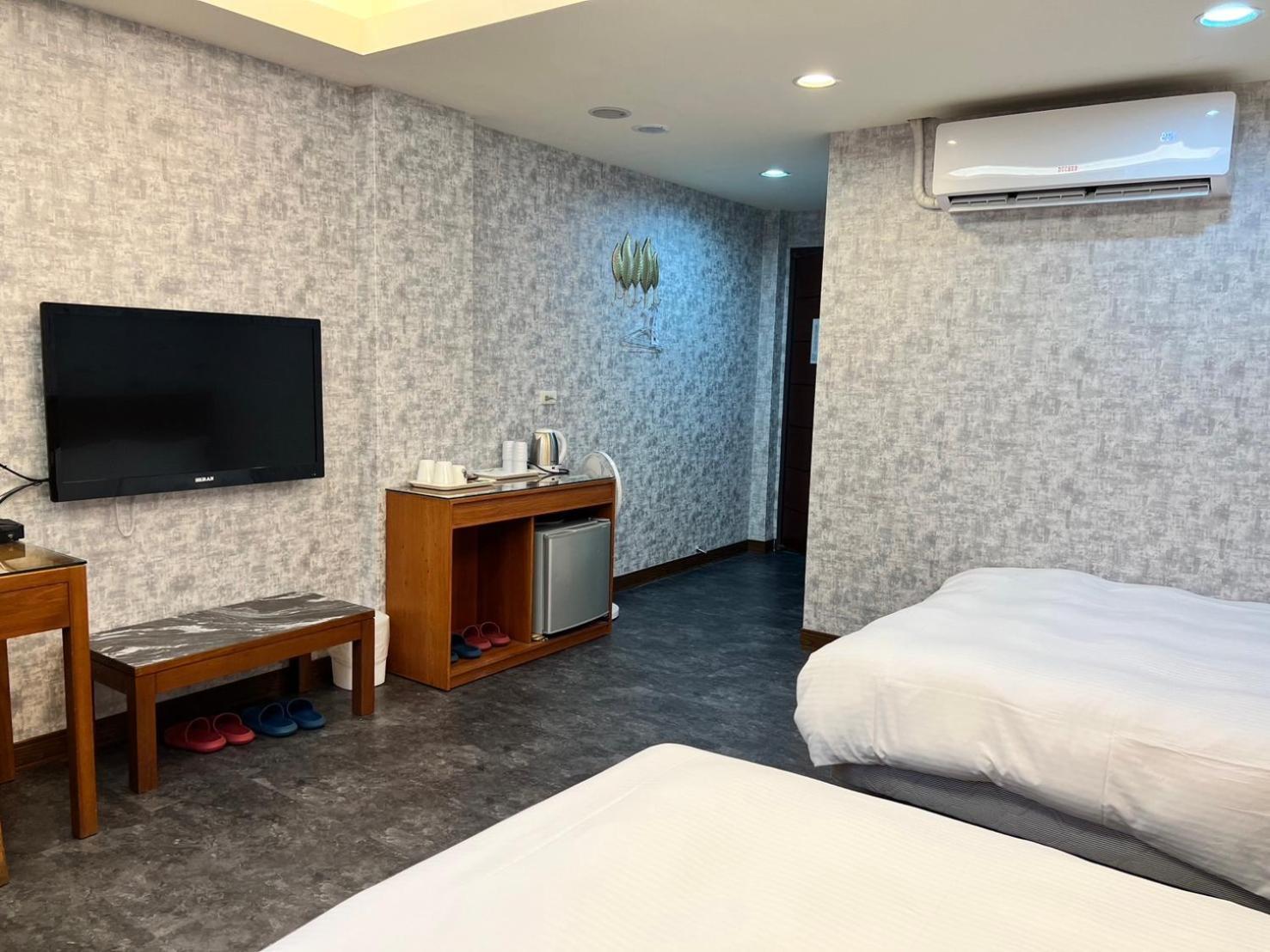 Mucha Boutique Hotel Yilan Esterno foto