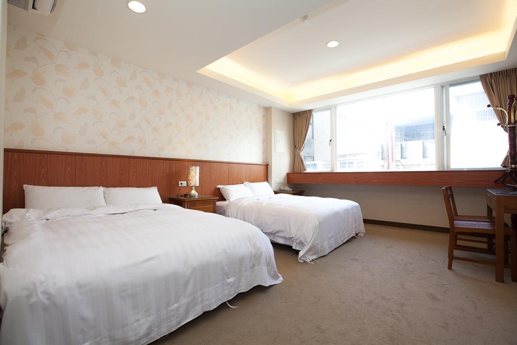 Mucha Boutique Hotel Yilan Esterno foto